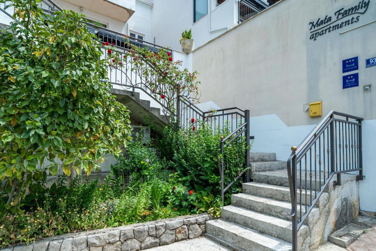 Hidden Gem Apartment Molunat Bagian luar foto