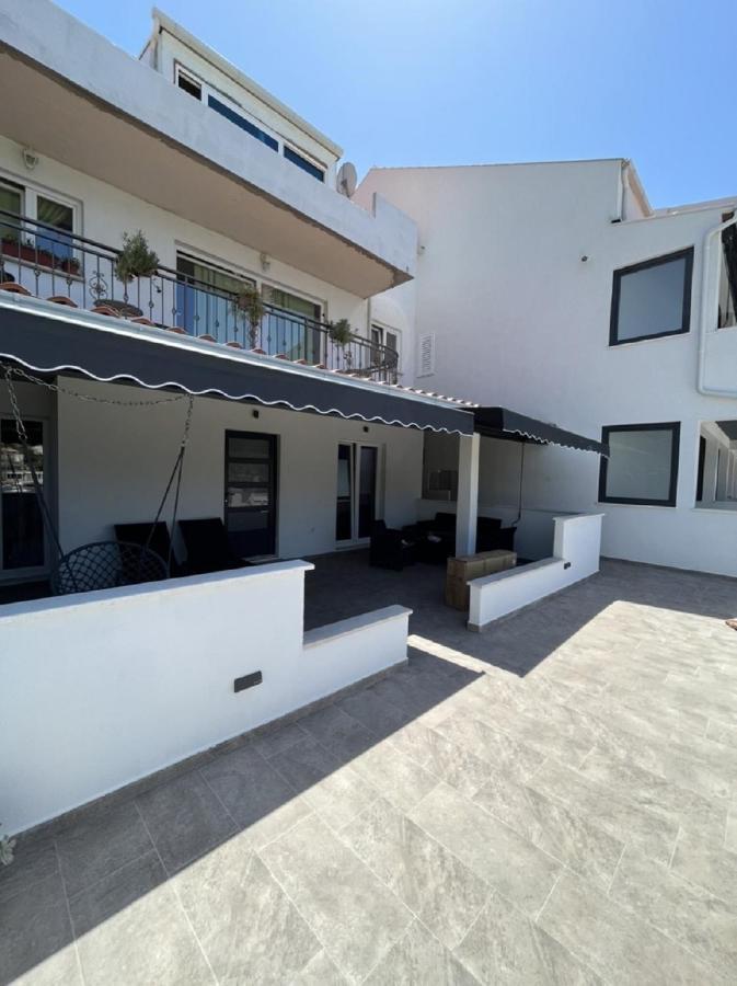 Hidden Gem Apartment Molunat Bagian luar foto