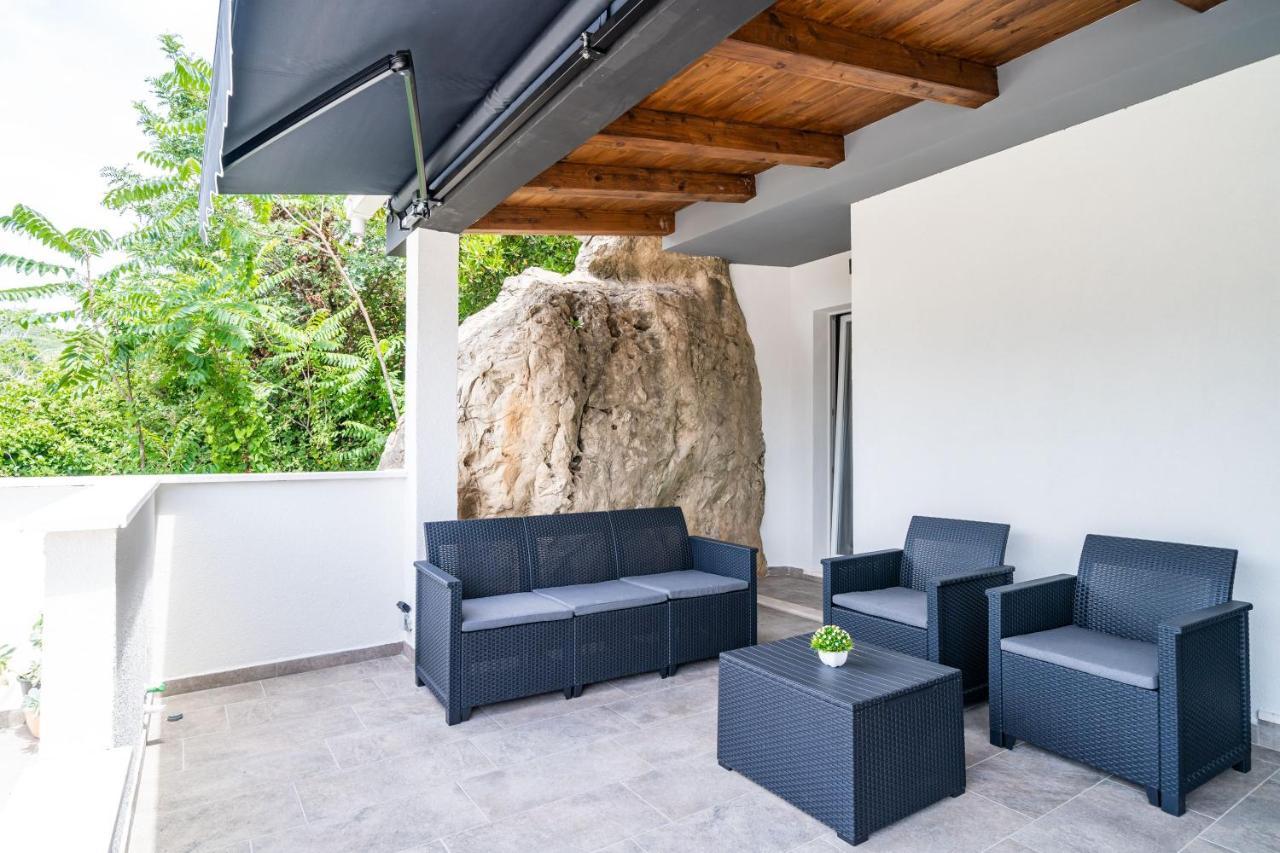 Hidden Gem Apartment Molunat Bagian luar foto