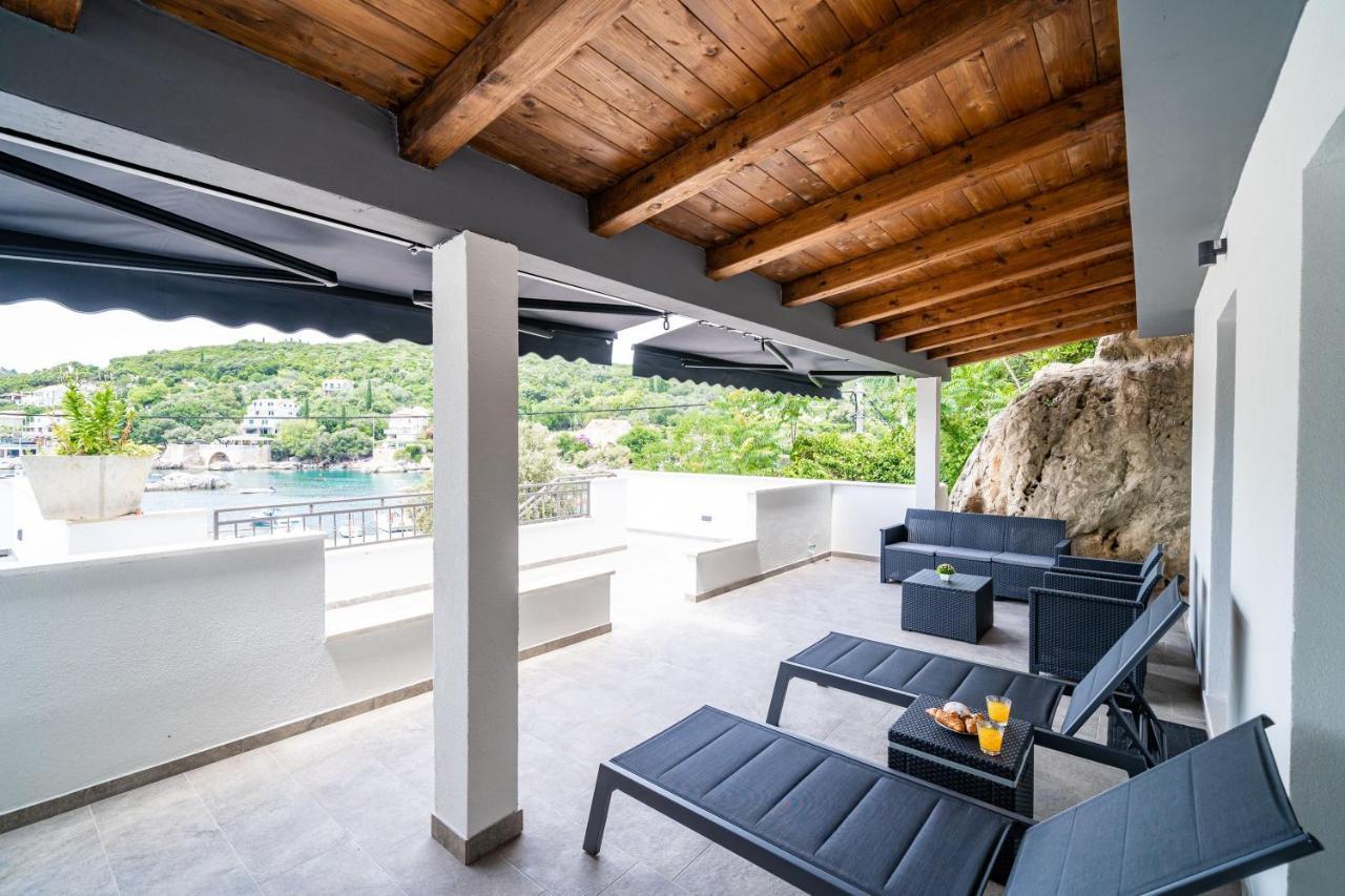 Hidden Gem Apartment Molunat Bagian luar foto
